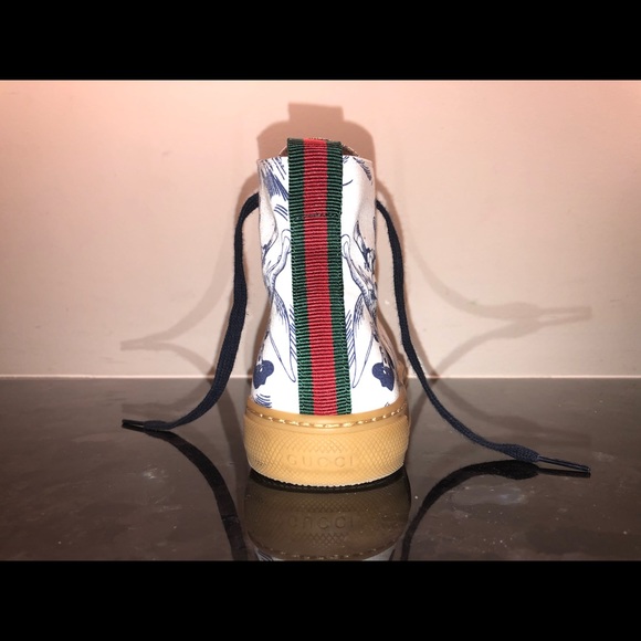 COPY - GUCCI x Donald Duck Capsule Collection - Picture 5 of 9